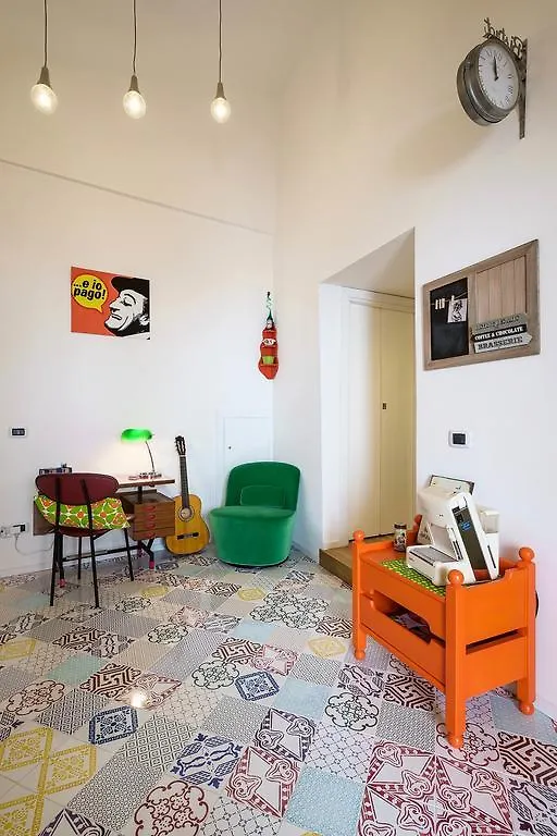 Mad Bed & Breakfast Palermo 0*,  Italia